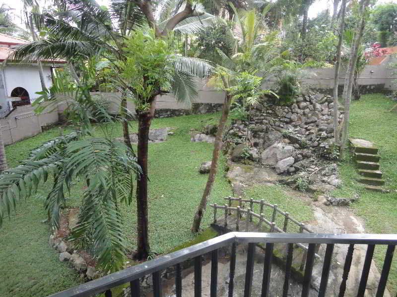 Grand 7 Hotel Thalawathugoda Talawatugoda Luaran gambar